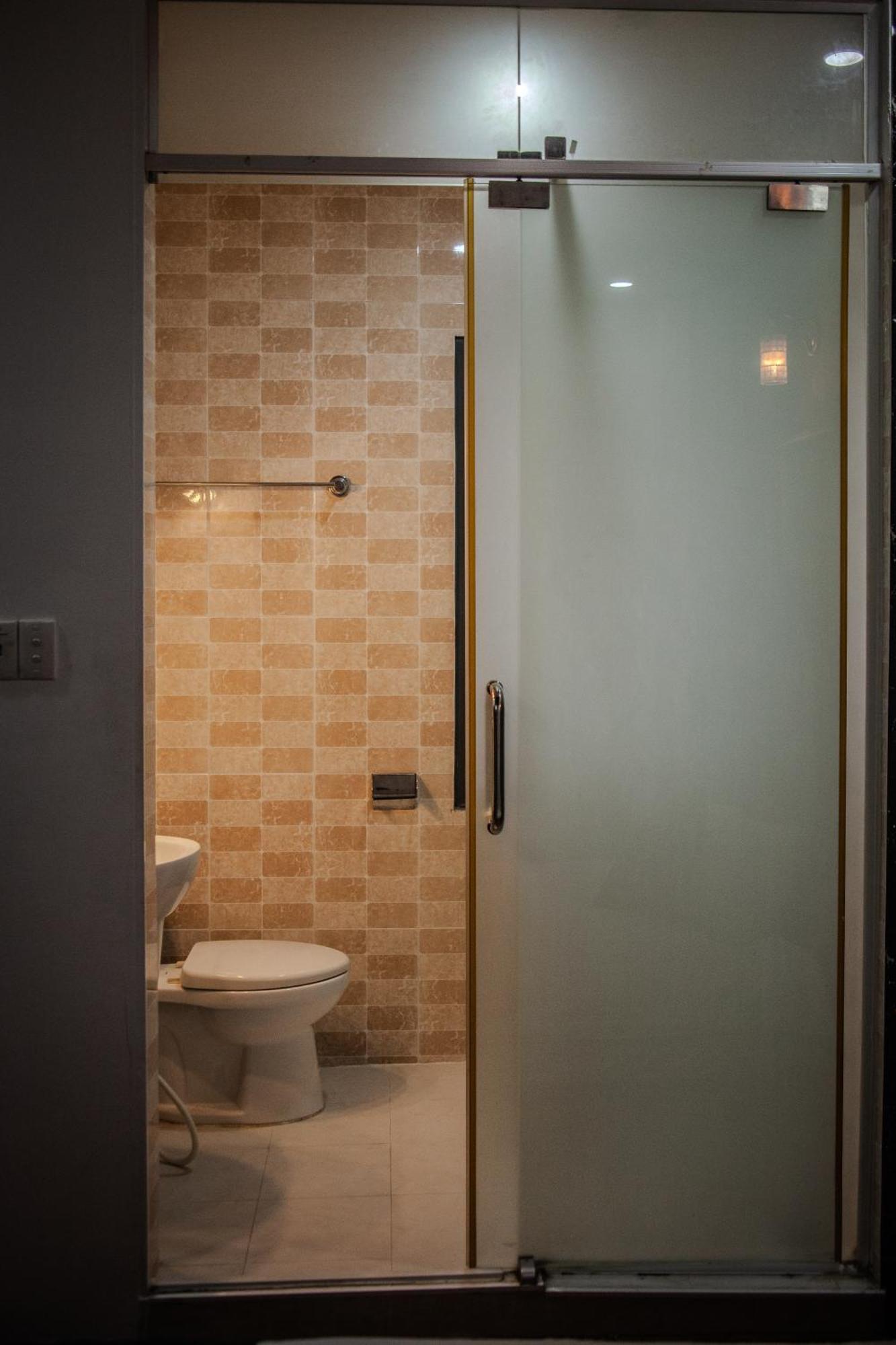 Saigon Hub Hostel Хошимин Экстерьер фото